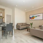 Appartamento St Stephen's District-1 *